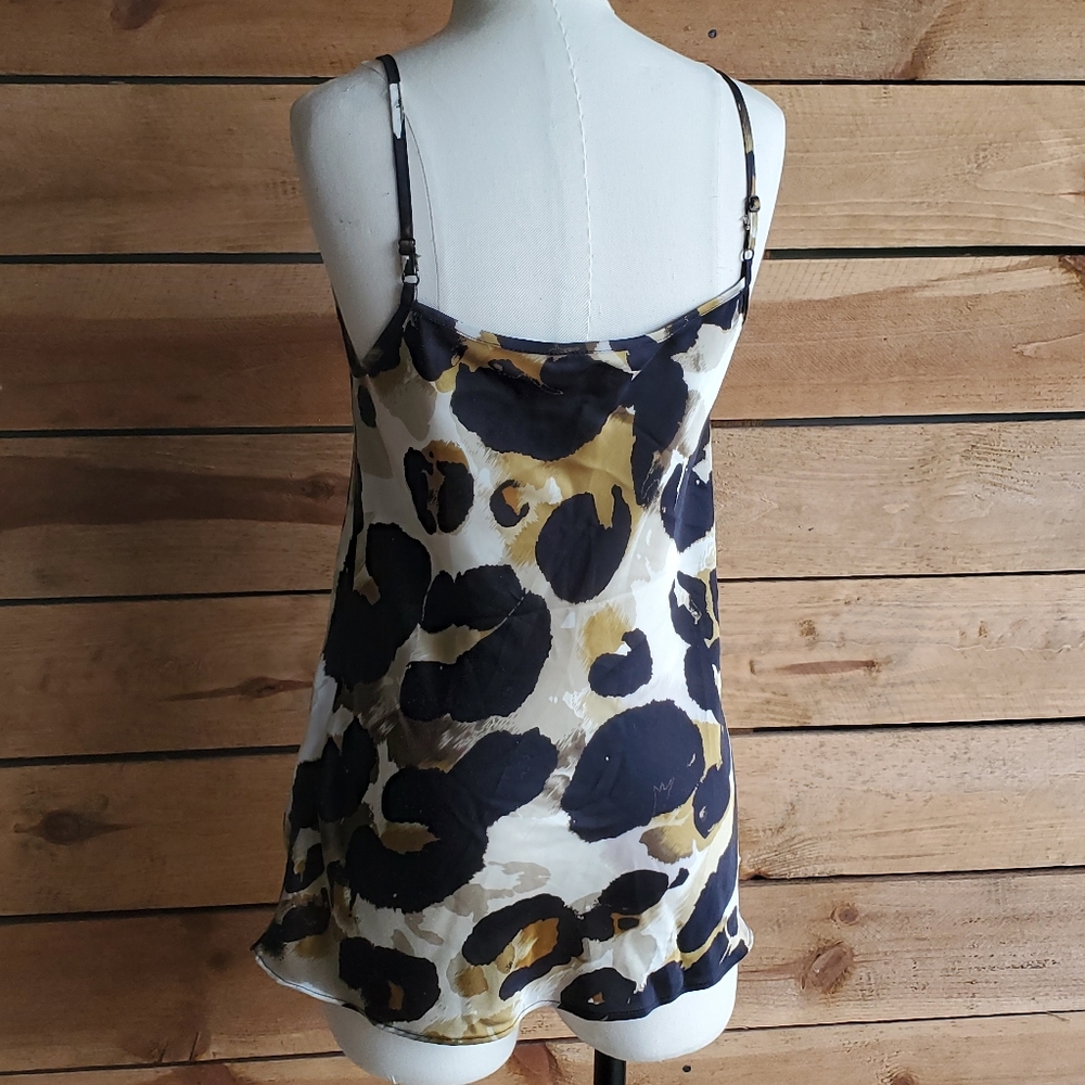 🤏 CAbi strap top - Picture 4 of 6